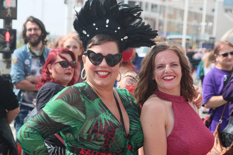 Frock Up Friday in Hastings. Photo by Roberts Photographic SUS-210509-092808001