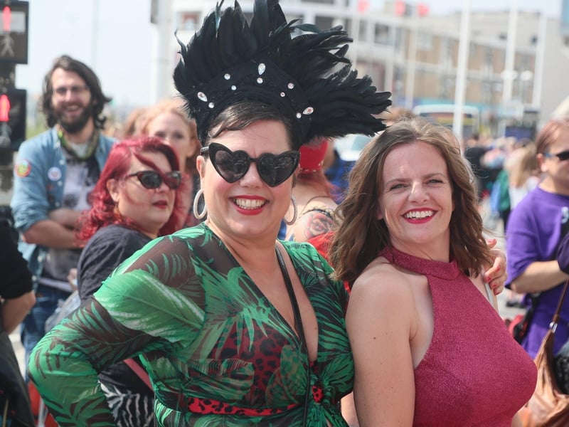 Frock Up Friday in Hastings. Photo by Roberts Photographic SUS-210509-092808001