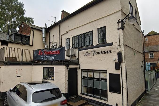 La Fontana Pizzeria - Trattoria, in Ram Yard, received 4.5 stars after 230 reviews. One customer said: "Absolutely amazing place. Food was outstanding. Staff were amazing. Brilliant place overall. Will definitely be back"