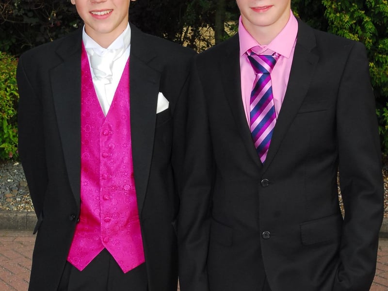The  Bushfield Year 11 Prom at the Marriott Hotel in 2010. Do you recognise anyone pictured?