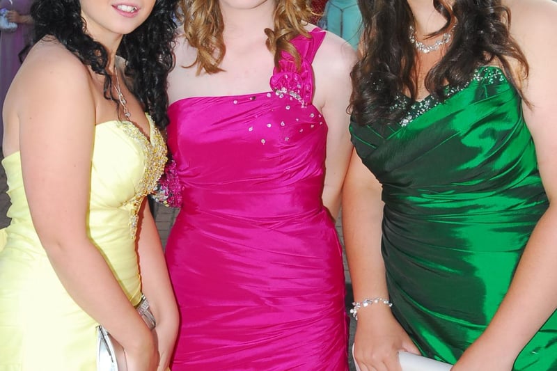 The  Bushfield Year 11 Prom at the Marriott Hotel in 2010. Do you recognise anyone pictured?