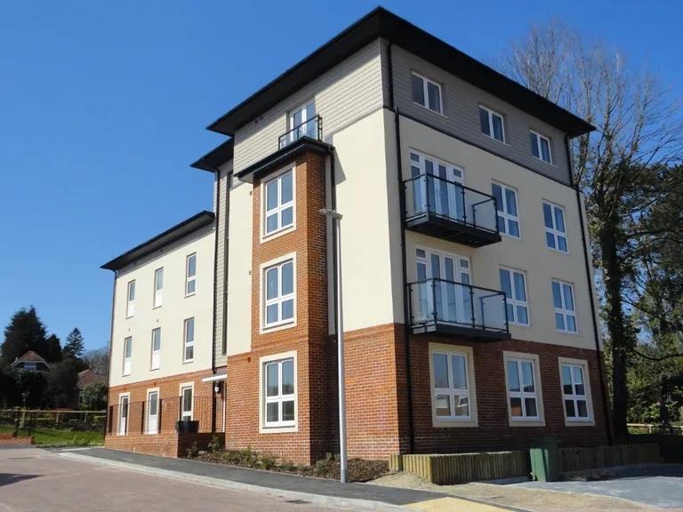 A two bedroom flat is for sale in Warmington Mews, Pine Grove, Crowborough priced £265,000. Photo: Zoopla