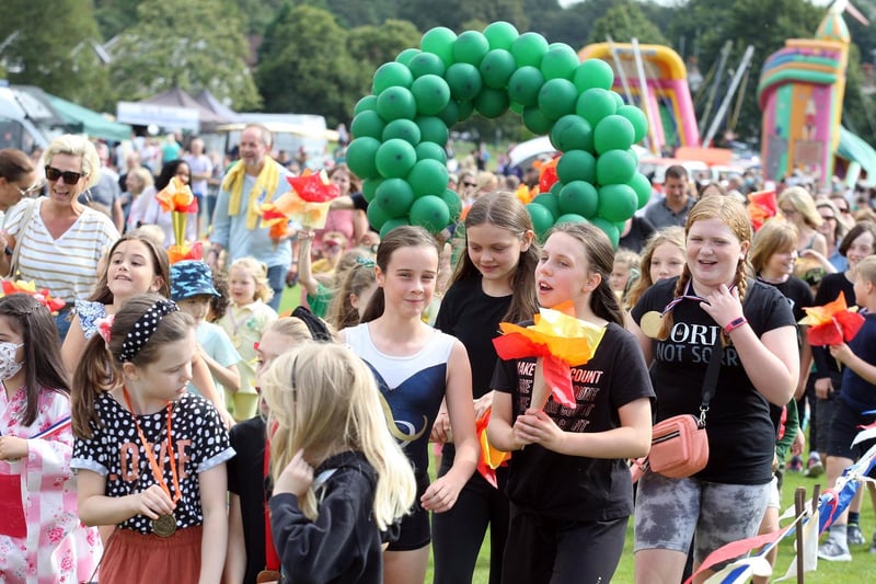 DM21090764a.jpg. The Late Summer Lindfield Village Day. Photo by Derek Martin Photography. SUS-211209-124804008