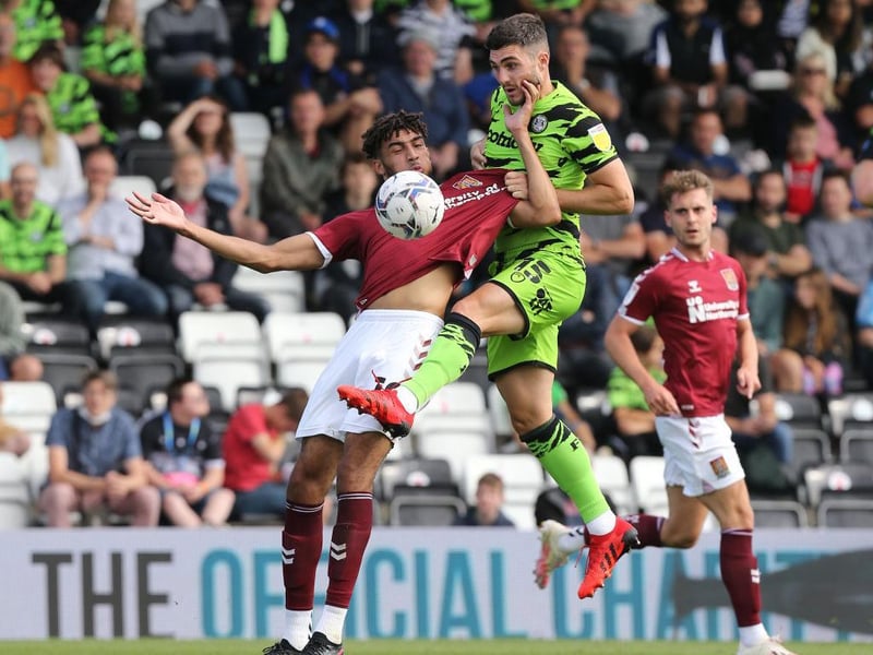Well off target with a couple of half chances and didn't have much else to go on. On the rough end of a few decisions again... 6