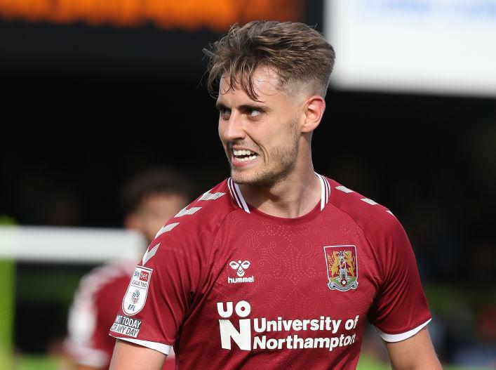Nowhere near as influential as last week and found the going tough against Forest Green's three centre-halves. Saw one chance come and go, timing his run just too early from Hoskins' cutback, would have been a tap-in otherwise... 6