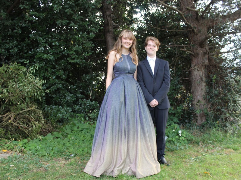 Ratton Prom 2021, Kings Church, Eastbourne. SUS-210914-132133001