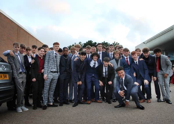 Ratton Prom 2021, Kings Church, Eastbourne. SUS-210914-131907001