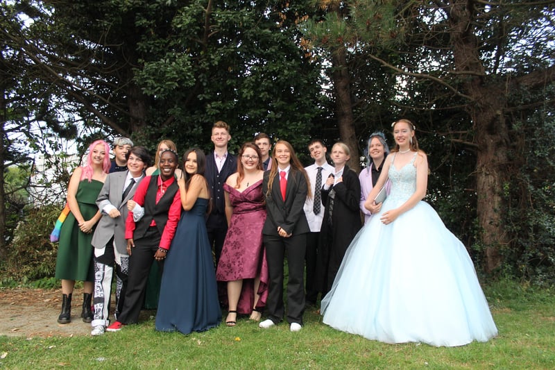 Ratton Prom 2021, Kings Church, Eastbourne. SUS-210914-132209001