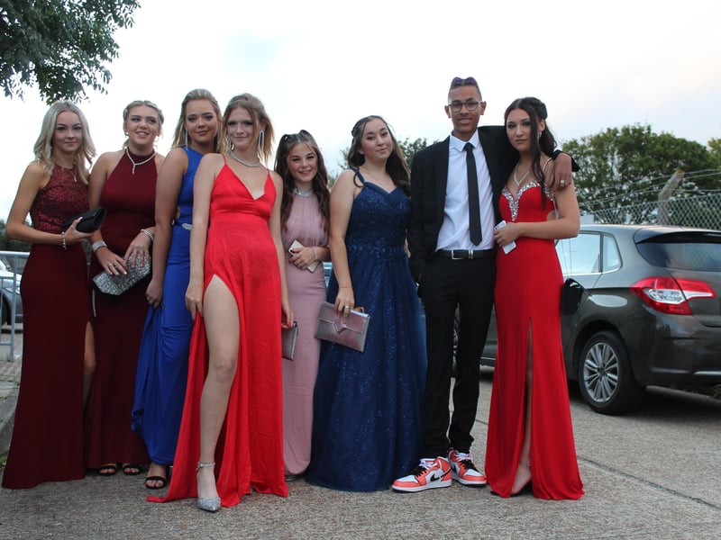 Ratton Prom 2021, Kings Church, Eastbourne. SUS-210914-131931001