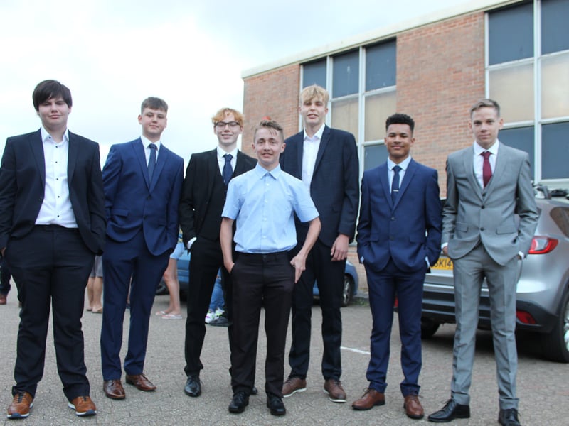 Ratton Prom 2021, Kings Church, Eastbourne. SUS-210914-131943001