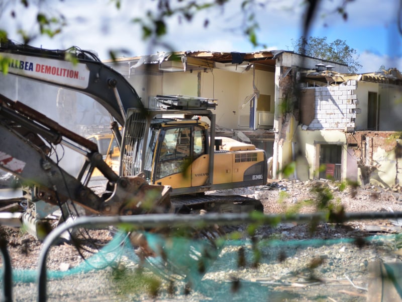 Demolition of the old Helenswood Upper School site, The Ridge, Hastings. SUS-210915-132305001