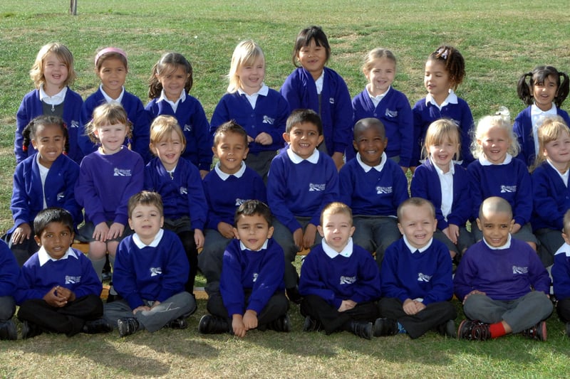 obby 7/10 new starters - hilltop primary school - buttercup class,  mrs rubenstein