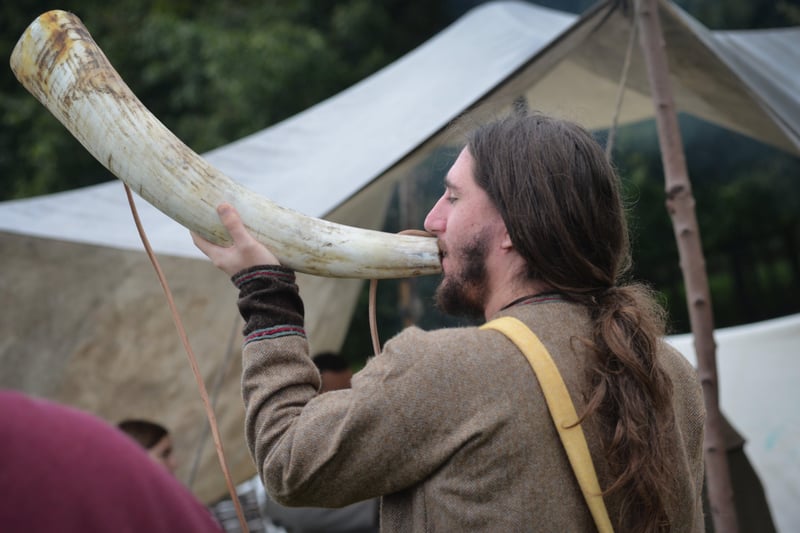 Battle of Hastings 2019 event at Battle Abbey SUS-210916-112604001