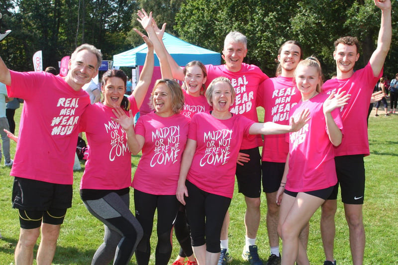 DM21091257a.jpg. Crawley Race for Life 2021. Photo by Derek Martin Photography. SUS-210918-192251008