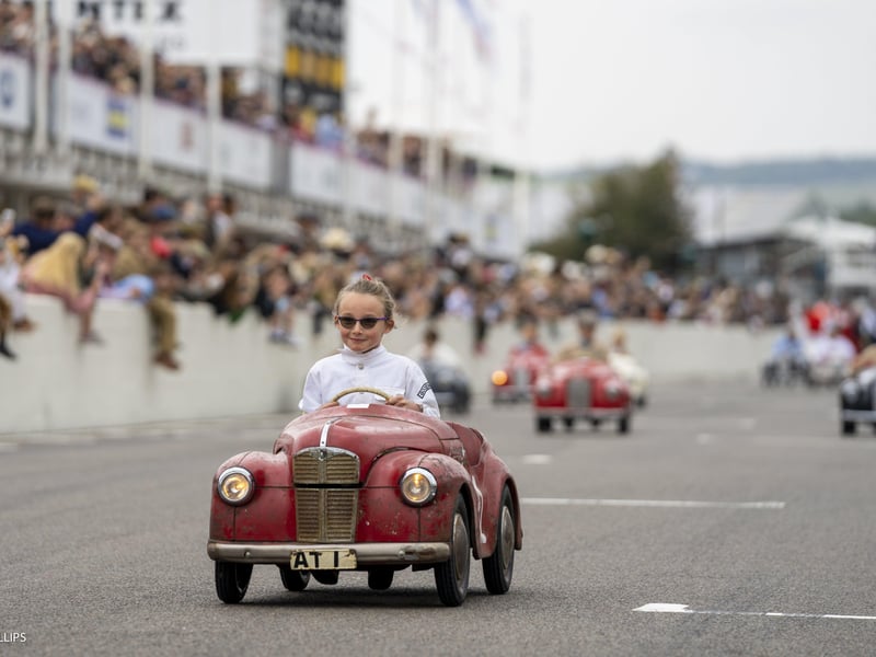 Sunday at Goodwood Revival 2021