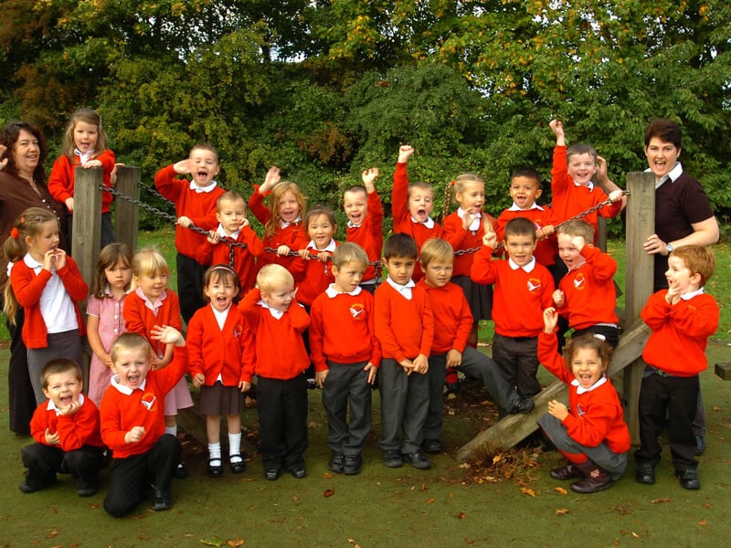 Rec11. Welbourne primary school reception class pupils ENGEMN00120111115183154