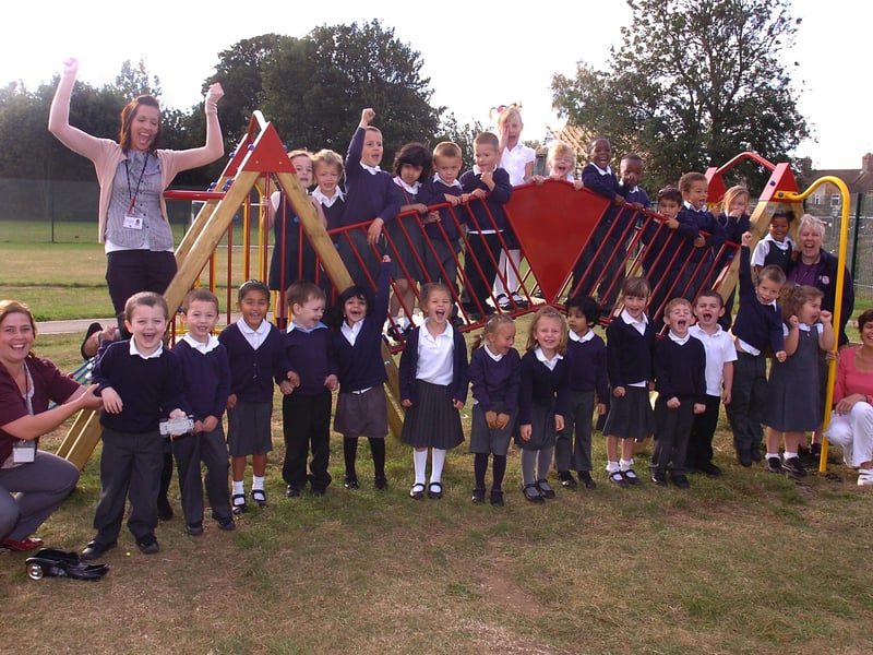 Rec11. Brewster Avenue. Miss Richardson's class ENGEMN00120111115181527