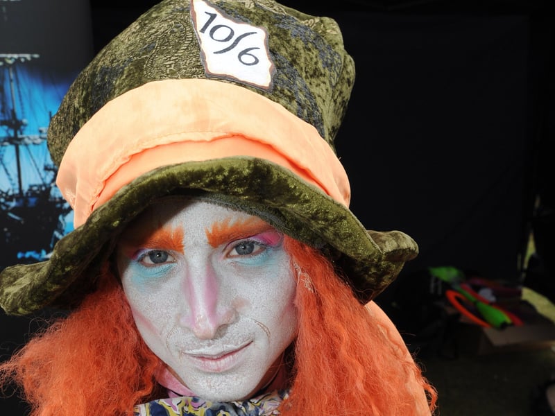 Eastbourne Steampunk Festival 10/9/16 (Photo by Jon Rigby) SUS-161209-111700008
