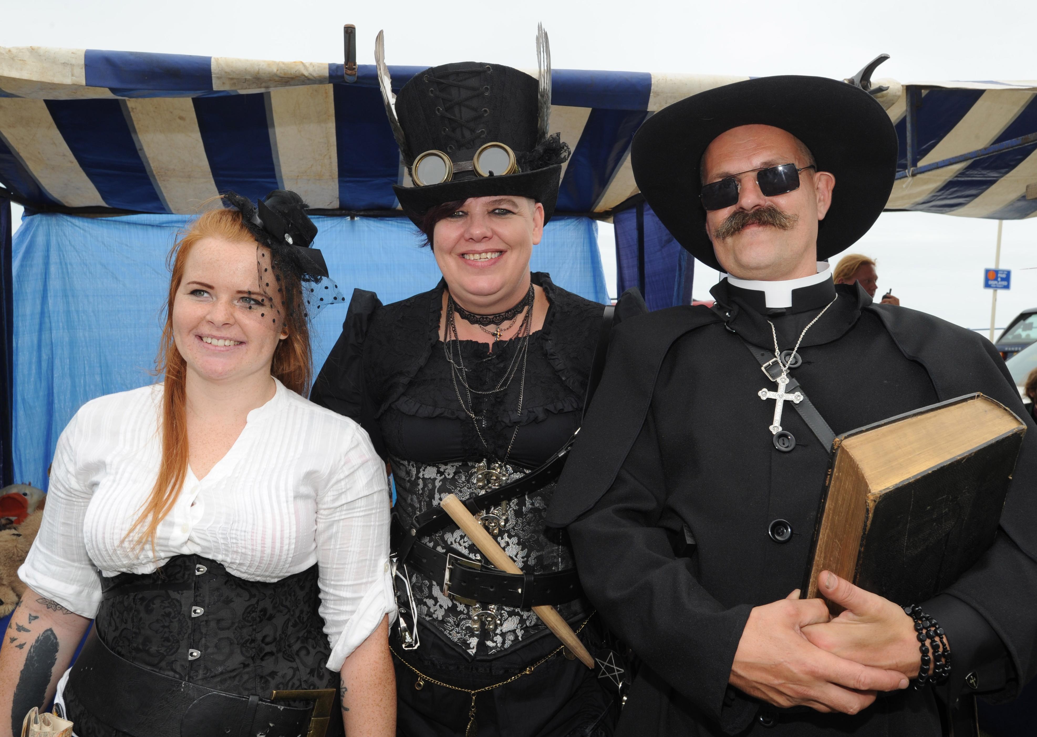 Eastbourne Steampunk Festival 10/9/16 (Photo by Jon Rigby) SUS-161209-111629008