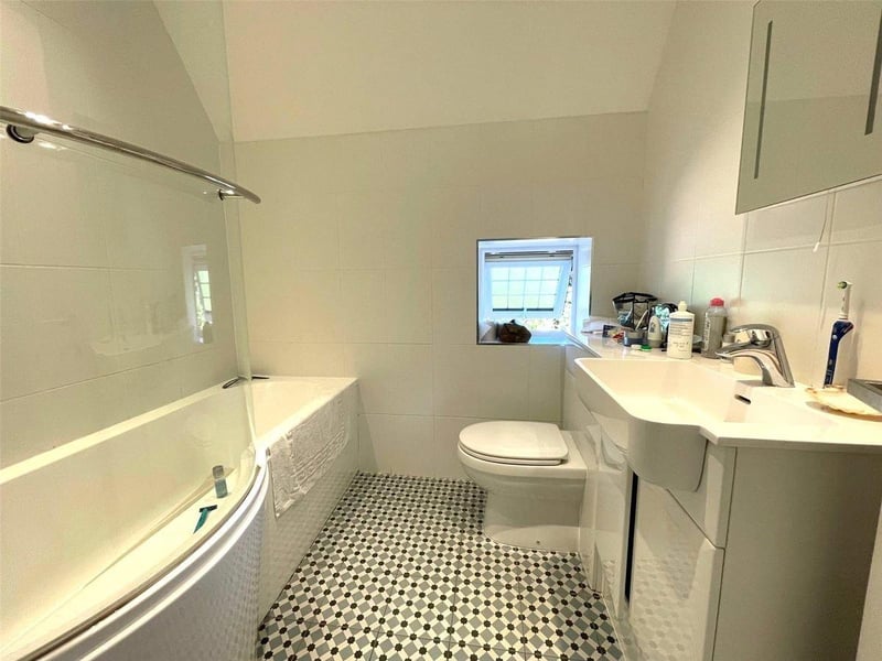 The property has four bathrooms SUS-210923-134623001