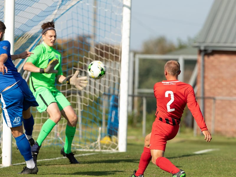 Action from Selsey FC's 1-0 win over Worthing at the High Street Ground / Pictures: Chris Hatton