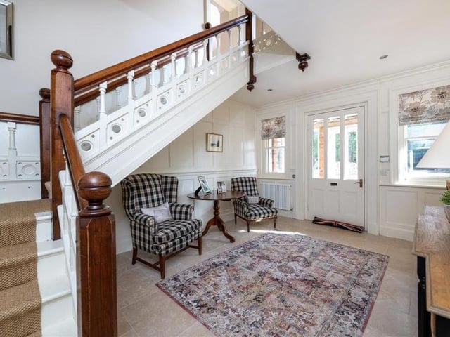 The entrance hall.