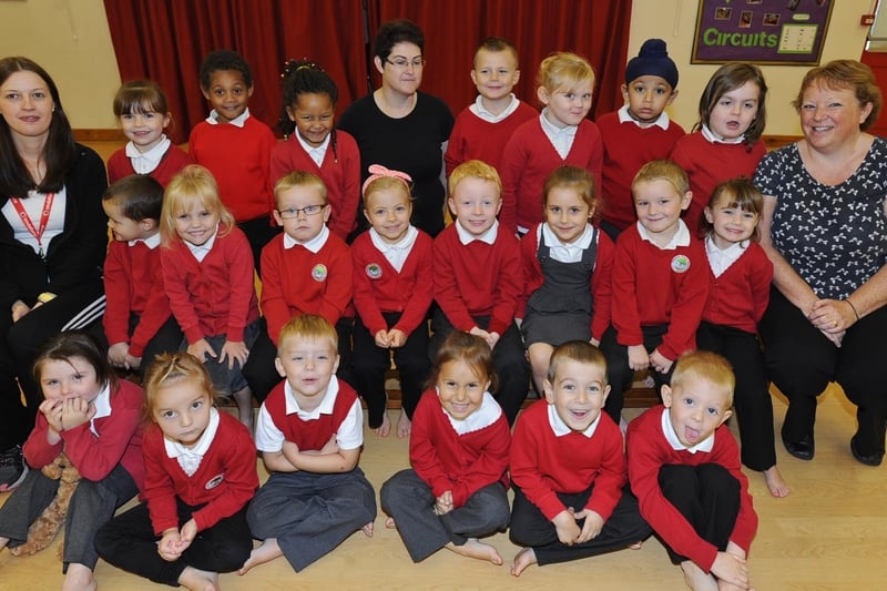 Welbourne Primary School reception class pupils ENGEMN00120131015155222