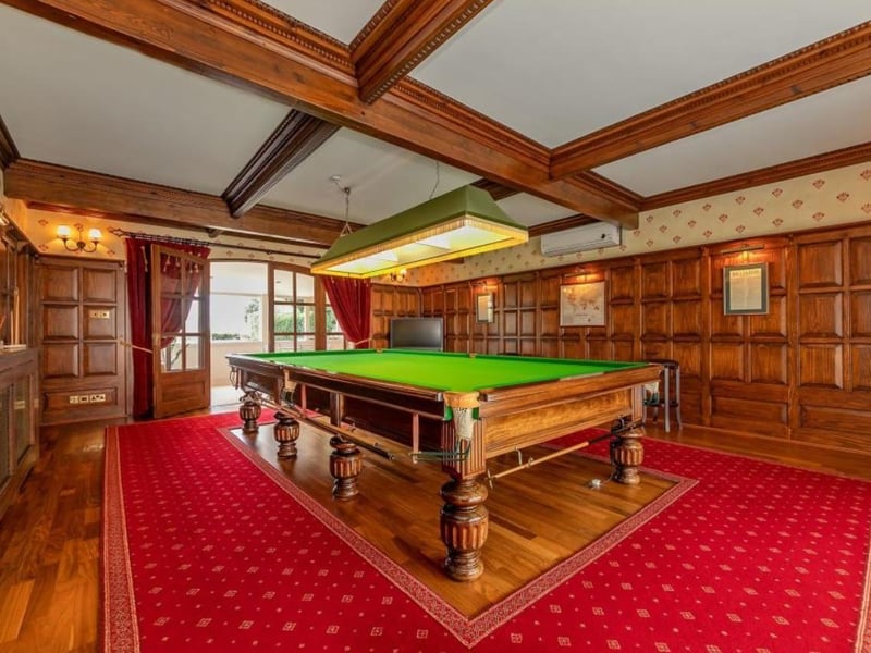 Chapel Close, Litchborough, Northants. Marketed by agents Taylor Walsh, Milton Keynes