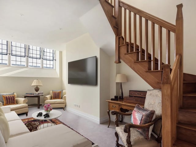 Two bedroom apartment, Kings Drive, Midhurst