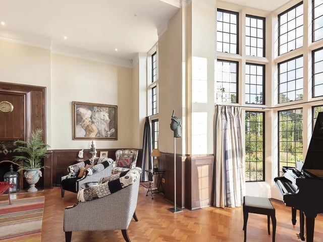 Two bedroom apartment, Kings Drive, Midhurst.