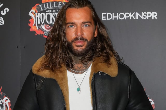 CRAWLEY, ENGLAND - OCTOBER 01: Pete Wicks attends Shocktoberfest 2021 at Tulleys Farm on October 01, 2021 in Crawley, England. (Photo by Tristan Fewings/Getty Images) SUS-210310-193646001