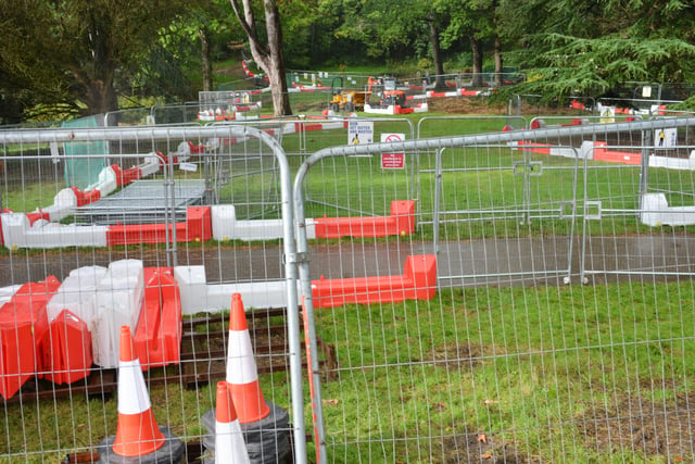 Improvement works to Buckshole reservoir, in Alexandra Park, including a new outlet pipe and spillway. SUS-210410-123356001