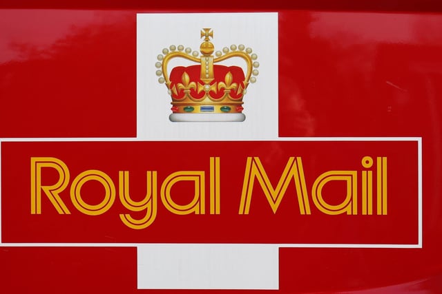 Royal Mail are looking for Christmas Casuals at Northern Ireland MC Outhouse, Donegall Quay, BELFAST, BT1 1AA.

Pay Rates
£8.72 p/h to £9.40 p/h.
Each of our Sorting Centres offer a range of shifts, so finding something that suits you should be simple.