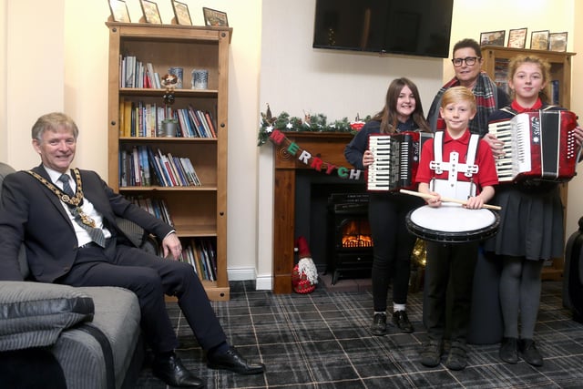 Young musicians from Landhead Primary School, Kael Donnell, Halle Blair, Zoey Andrews pictured with their tutor Louise Morrow and the Mayor of Causeway Coast and Glens Borough Council Alderman Mark Fielding at the Ullans Centre in Ballymoney