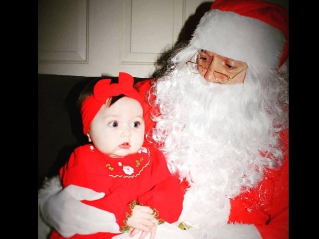 Lauren leonard - My daughter Georgia Kate Leonard's first Christmas. Born May 2020. - Her Granda might be Santa!.