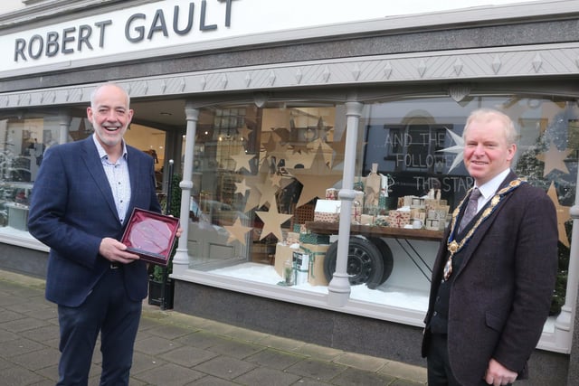 Robert Gault’s was the winner of the Best Christmas Window in Ballymoney. Deputy Mayor of Causeway Coast and Glens Borough Council Alderman Tom McKeown presented the prize to Jonathan Gault
