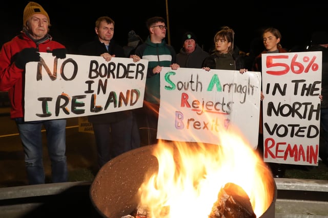Protesters from the campaign group Border Communities Against Brexit take part in a demonstration in Carrickcarnon on the Irish border, ahead of the UK leaving the European Union at 11pm on Friday. PA Photo. Picture date: Friday January 31, 2020. : Niall Carson/PA Wire