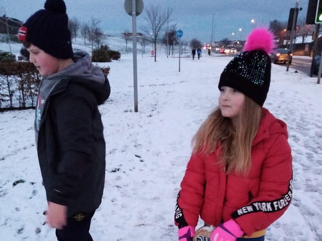 Julie Murphy - Calebh and faela no sleigh no problem lol