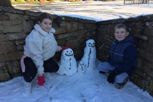 Margaret Ballard Dixon - Lauren and Patrick Dixon's family of snowmen