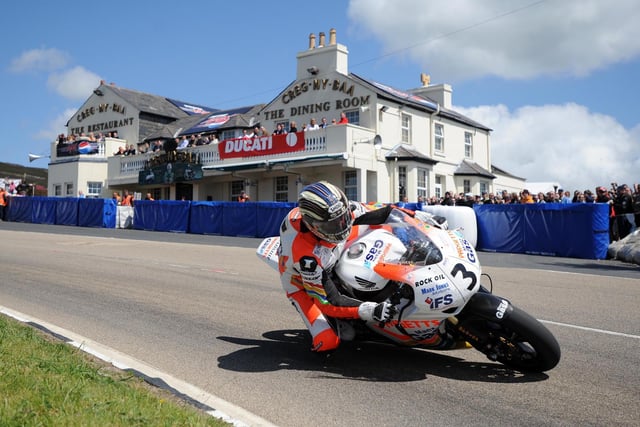 There was no stopping John McGuinness in the 2008 Senior TT as he took his 14th victory to equal Mike Hailwood's record on the Padgett's Honda, coming home clear of Cameron Donald and Ian Hutchinson.