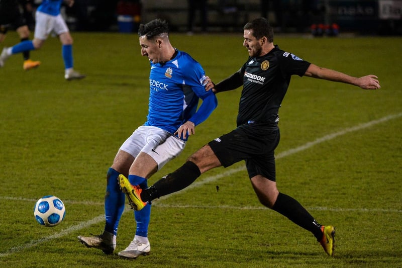 The sides played out a 1-1 draw on Tuesday night and I'd expect it to be another close game, but home advantage could benefit Carrick.  PREDICTION: 2-1
