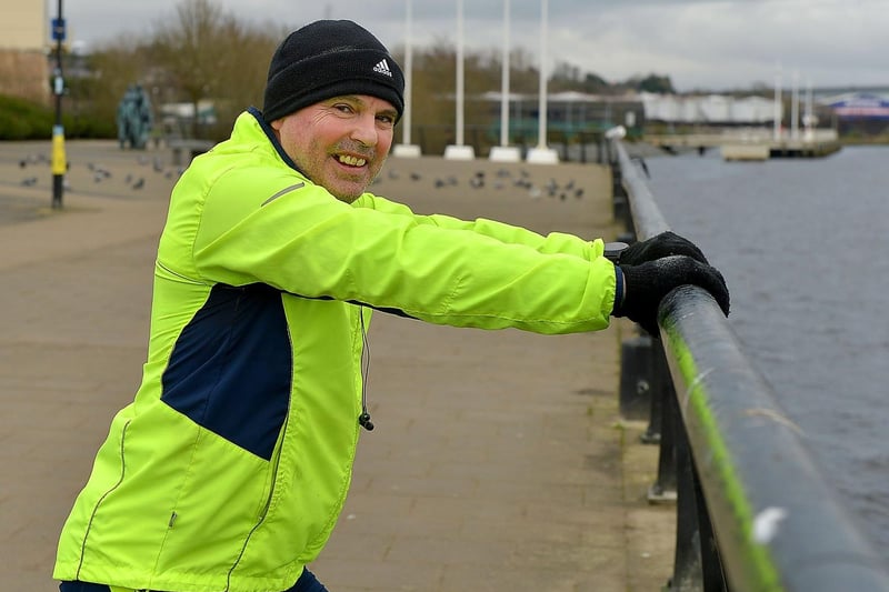 Eamon Abel exercising recently along the Foyle Embankment. DER2105GS – 017