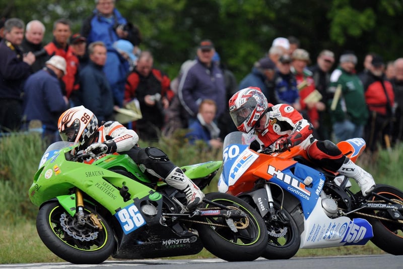 Andy Farrell leads William Davison at Bell's crossroads.
