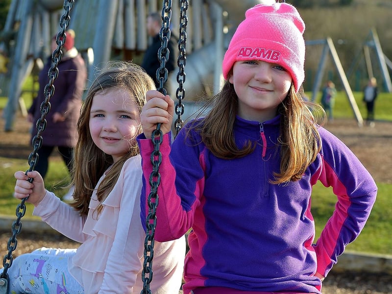 Clara and Gracie O’Donnel posed for a photograph during a recent visit to the Ballyarrnet Country Park.  Photos: George Sweeney / Derry Journal.  DER2108GS – 008
