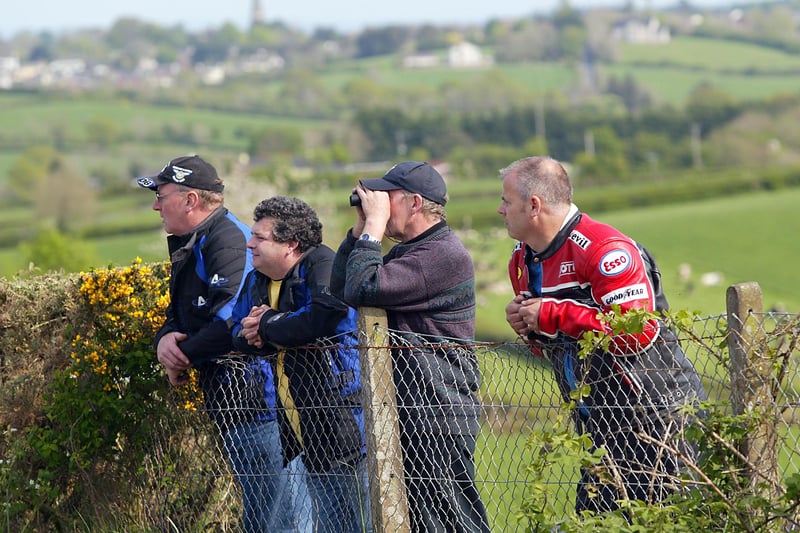 Spectators Wait for the next event to begin  at the 2007 Cookstown 100 Road Races. mm1807-1005KR