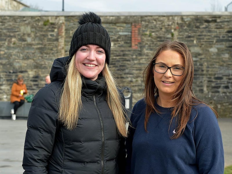 Michelle Bradley and Noleen McLaughlin pictured on the Peace Bridge recently. DER2109GS – 014