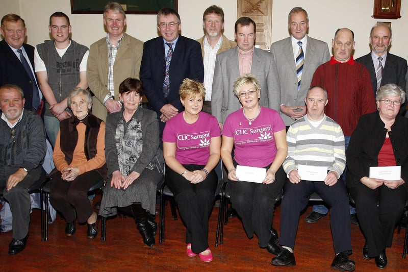 Committee members and cheque recipients pictured during the Garvagh Clydesdale and Vintage Vehicle Club presentation evening. CR47-153PL
