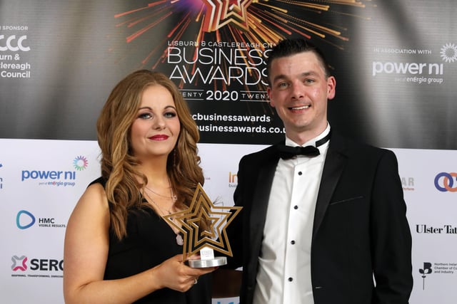 Nicola McFall collected the Best Exporting Business Award on behalf of winner Decora Blind Systems from award sponsor Harry Jones of HMC Global.