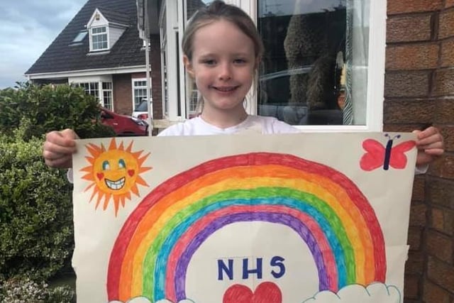 Havanna shows her suppport for the NHS