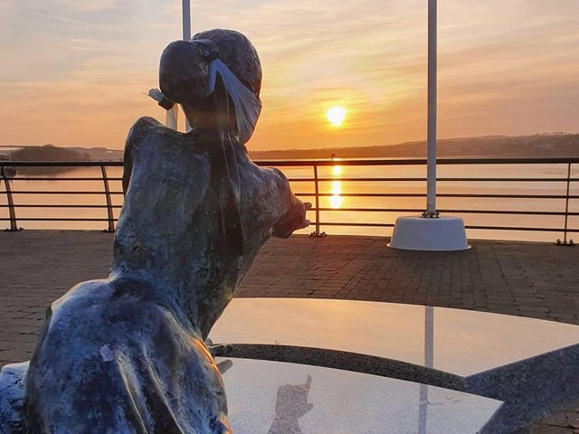 Karen Logue: "Early morning walks watching the sunrise".